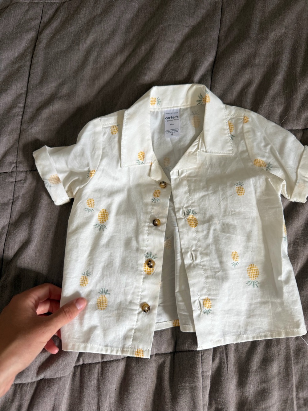 CARTERS BUTTON UP - Picture 3 of 9